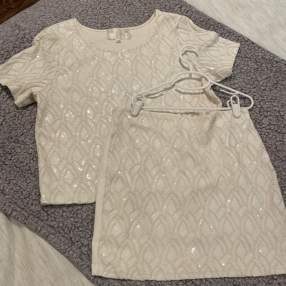 JOA Two Piece Ivory Sparkle Set